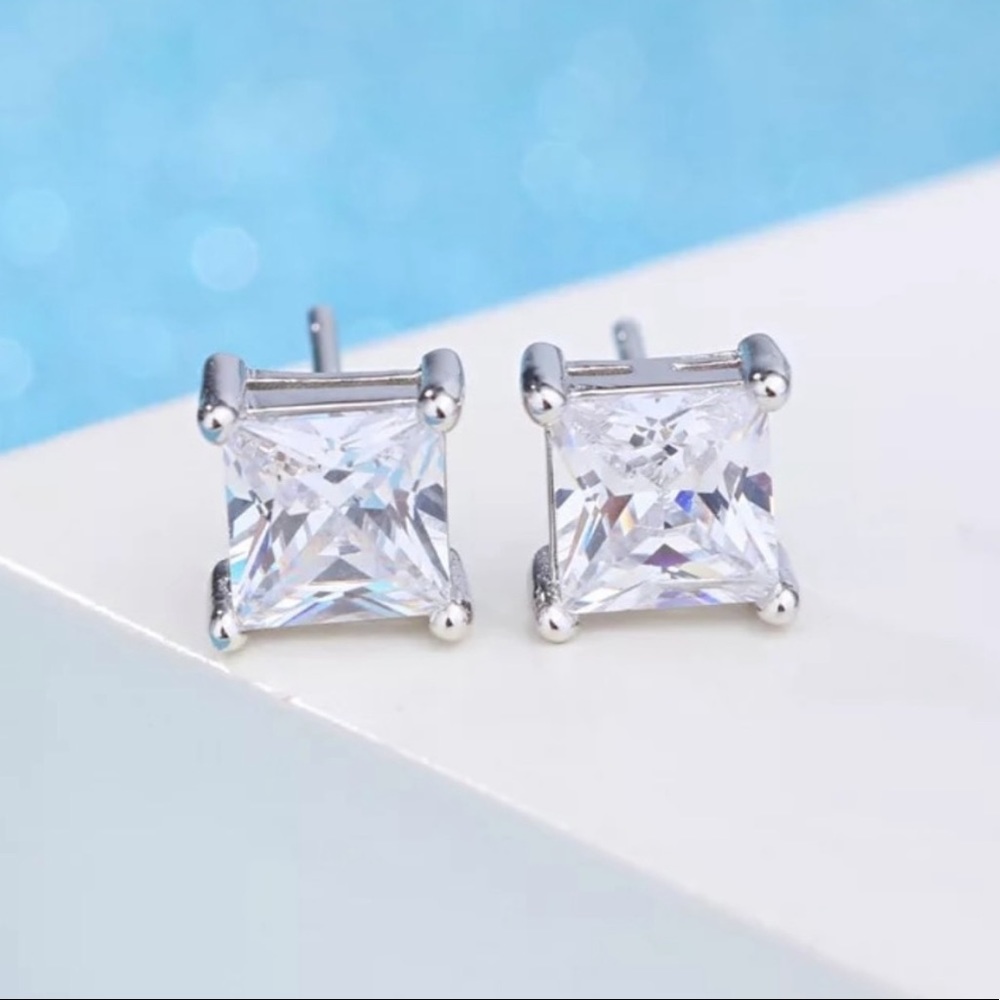 NEW 925 SILVER DIAMOND SQUARE STUD EARRINGS - Picture 6 of 7